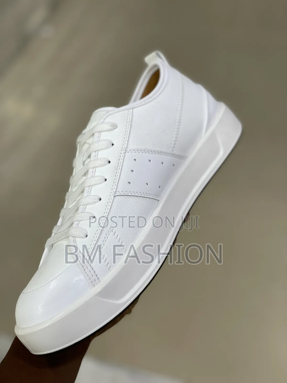 White Roshine Casual Shoes