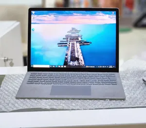 New Laptop Microsoft Surface 8GB Intel Core I5 SSD 512GB
