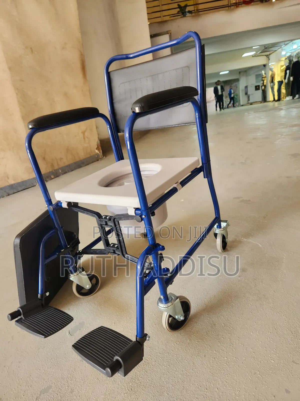 Commode Wheelchair胺你wheelchair做到wheelchair元旦wheelchair拘束wheelchair New