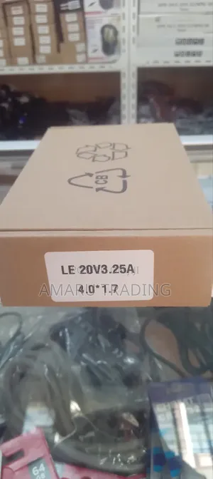 Photo - Lenovo Charger