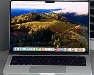 New Laptop Apple MacBook Pro 2023 M3 14-Inch 8GB Apple M3 SSD 512GB