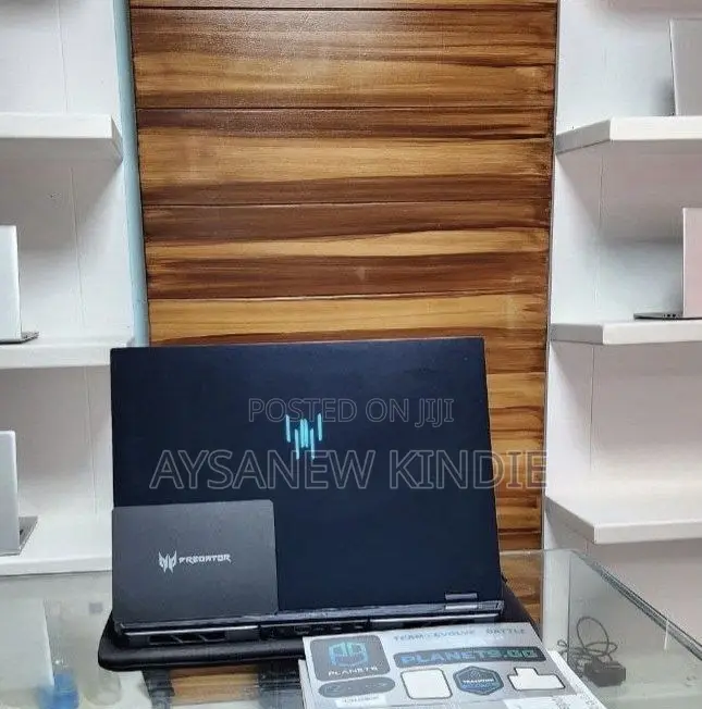 New Laptop Acer Predator Helios Neo 16 16GB Intel Core I9 SSD 1T