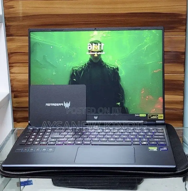 New Laptop Acer Predator Helios Neo 16 16GB Intel Core I9 SSD 1T