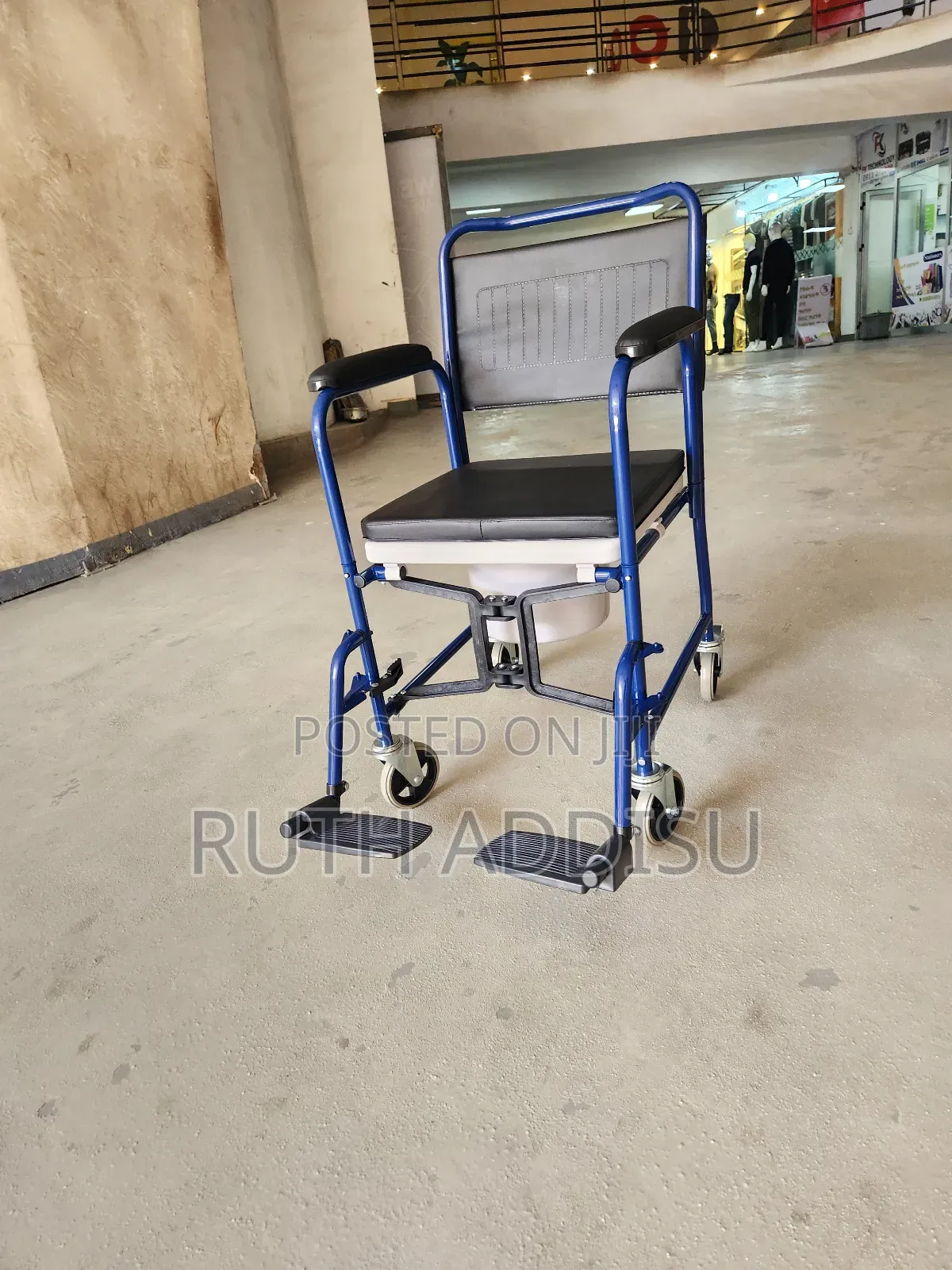 Commode Wheelchair輕盈wheelchair鳵不wheelchair惠民wheelchair无你wheelchair New