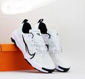 Nike Terra Kiger Trial Running Shoe