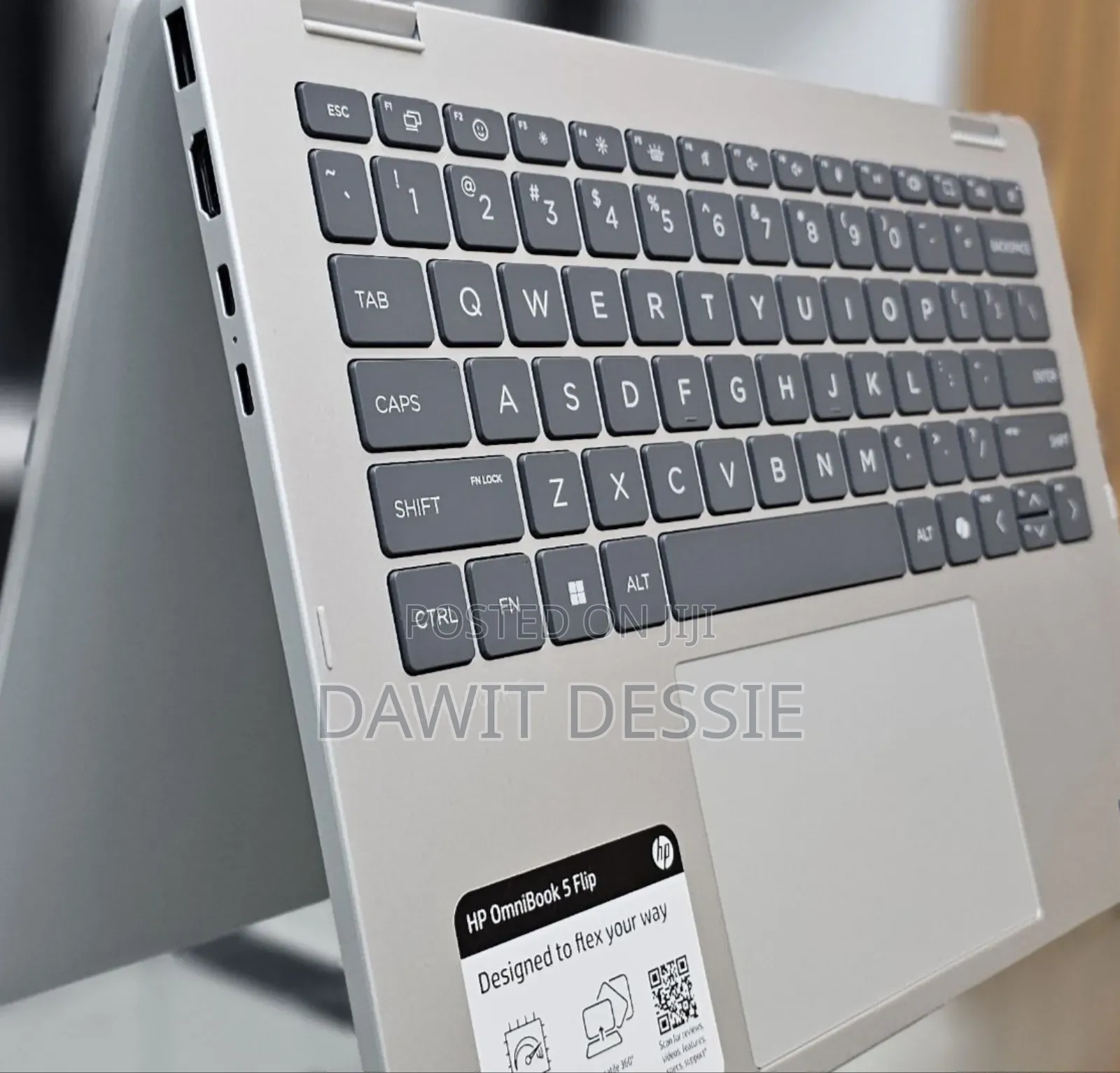 New Laptop HP OmniBook 5 Flip 16GB Intel Core 7 SSD 512GB