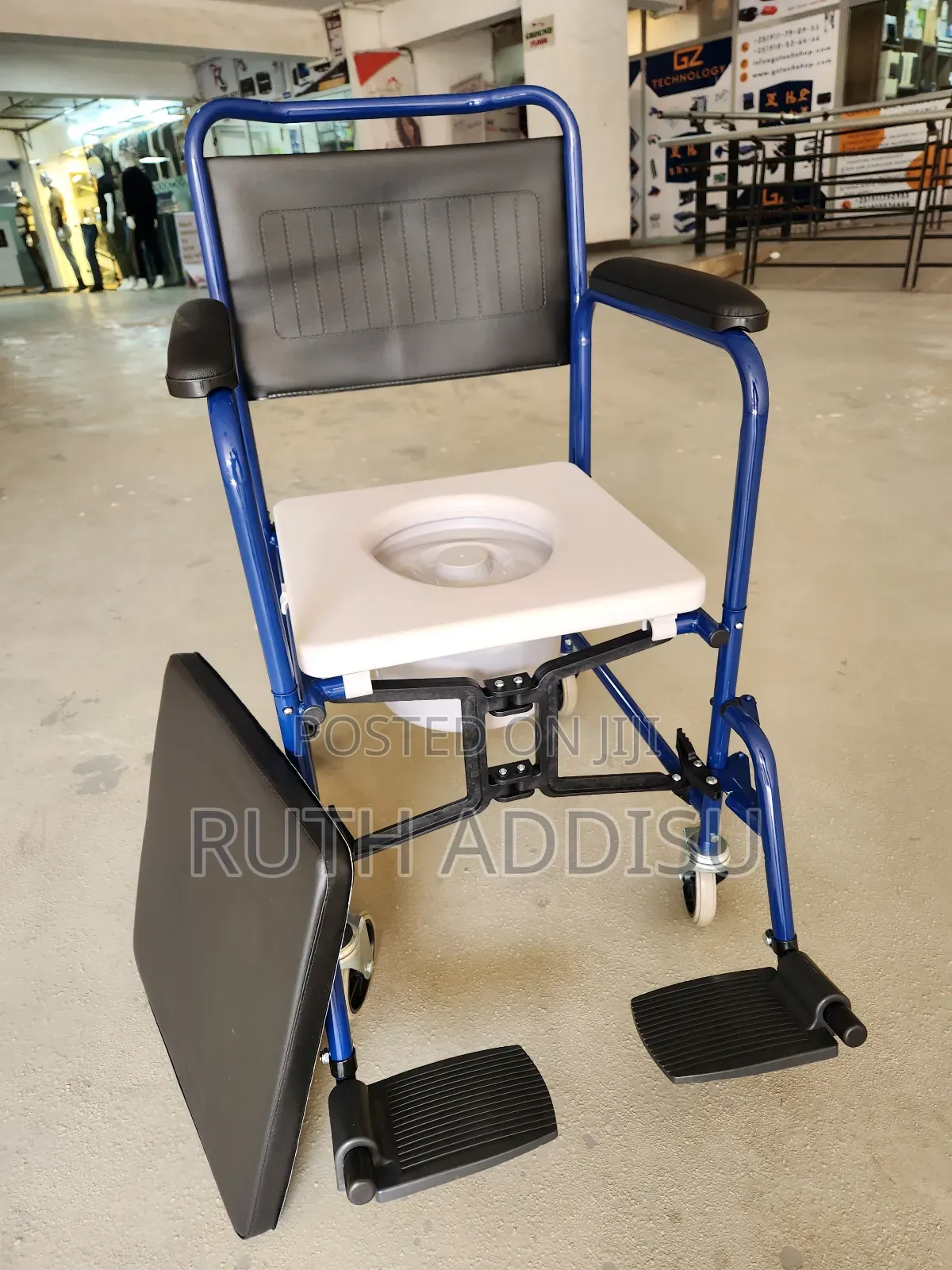 Commode Wheelchair鳵的wheelchair麗澤wheelchair版本commode Wheelchair Medical
