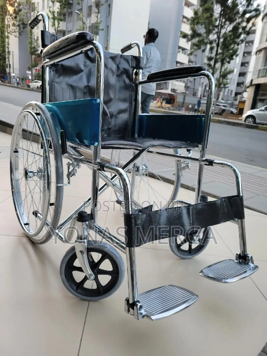 Folding Wheelchair雞夷wheelchair弔三foldable, and Easy to Carry