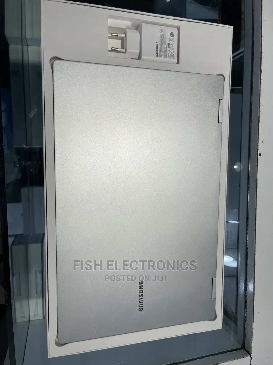 New Laptop Samsung 16GB Intel Core I7 SSD 512GB