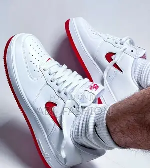 Nike Air Force 1 Universal Red Shoes