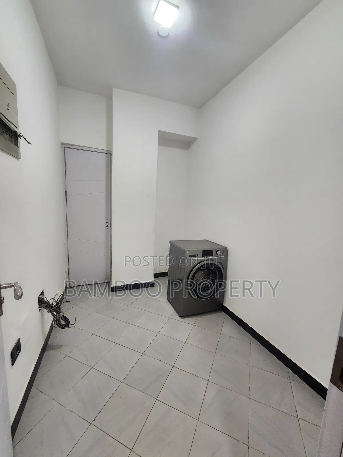 Furnished 3bdrm Apartment in Bole for rent