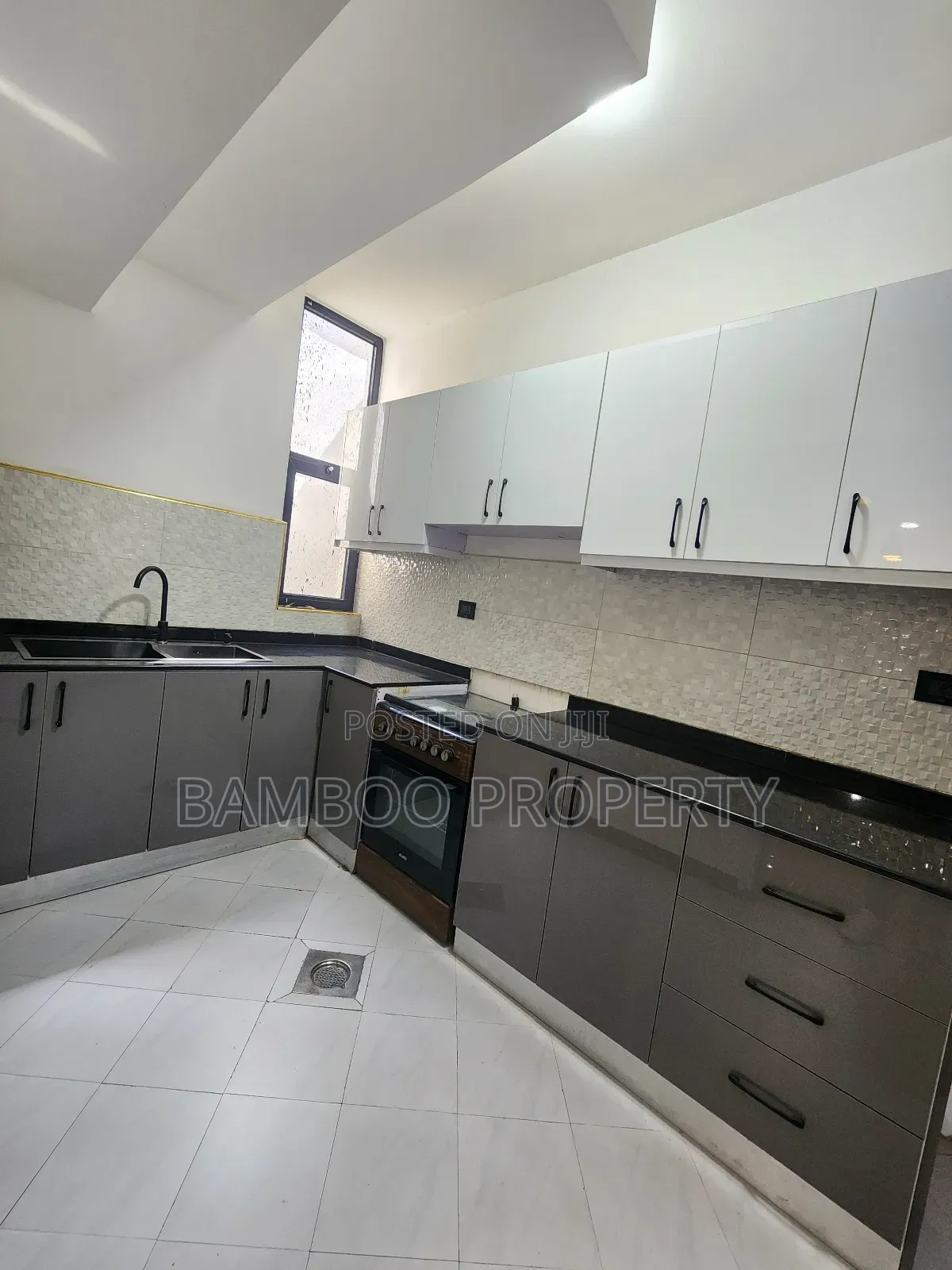 Furnished 3bdrm Apartment in Bole for rent