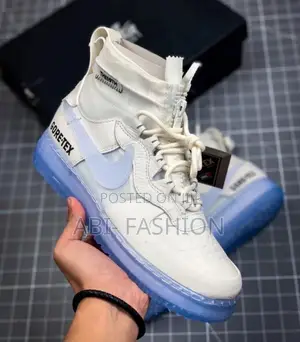 Nike Air Force 1 WTR Gortex Phantom White