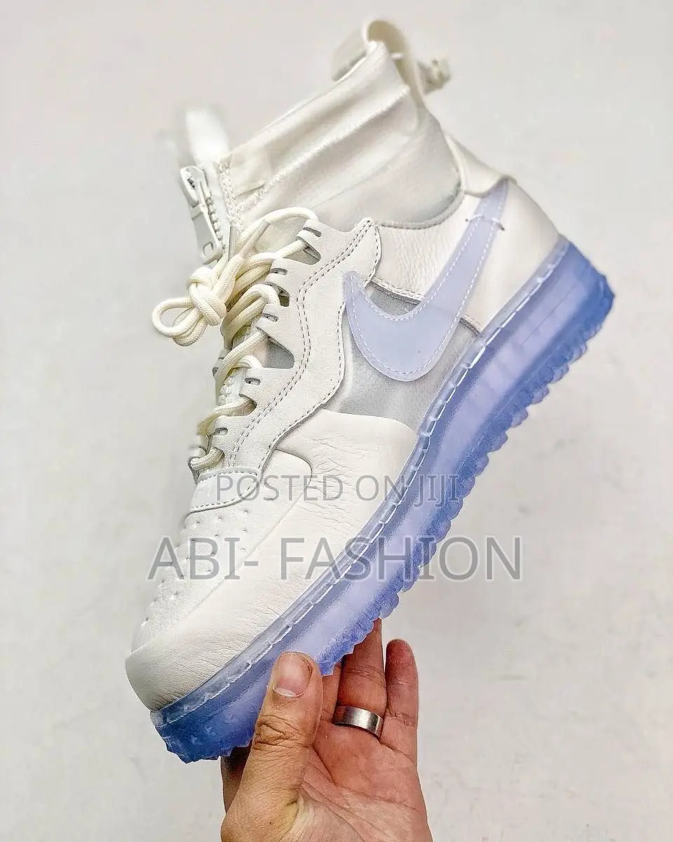 Nike Air Force 1 WTR Gortex Phantom White