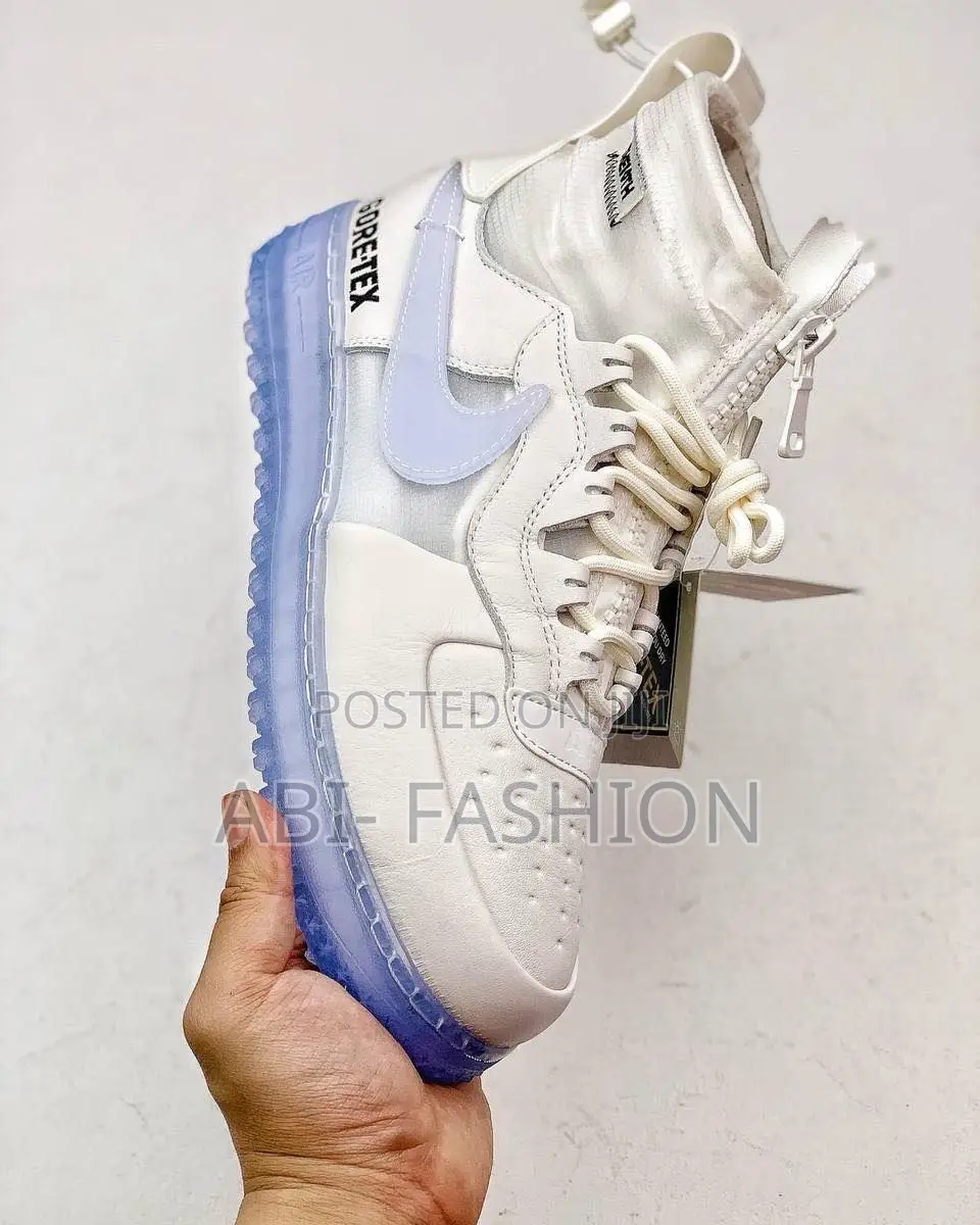 Nike Air Force 1 WTR Gortex Phantom White
