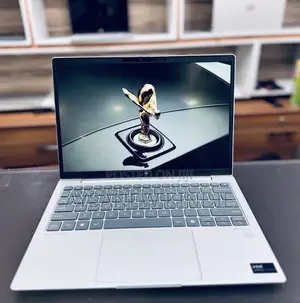 New Laptop HP EliteBook 640 G11 32GB Intel Core Ultra 7 SSD 512GB