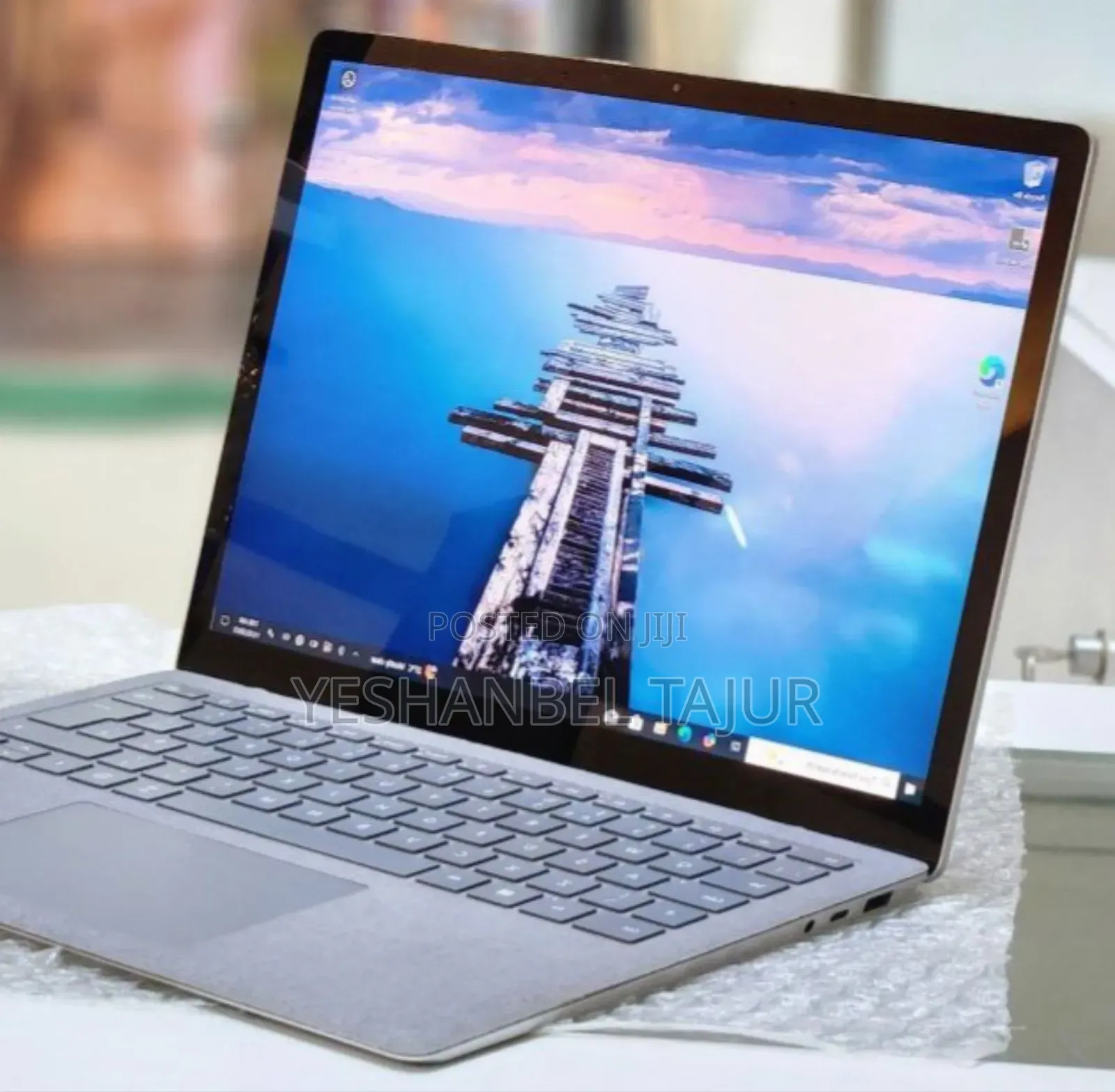 New Laptop Microsoft Surface 8GB Intel Core I5 SSD 512GB