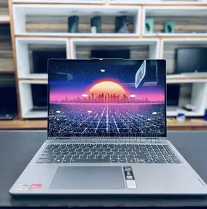 Photo - New Laptop Lenovo Yoga 7i 8GB AMD Ryzen 5 SSD 512GB