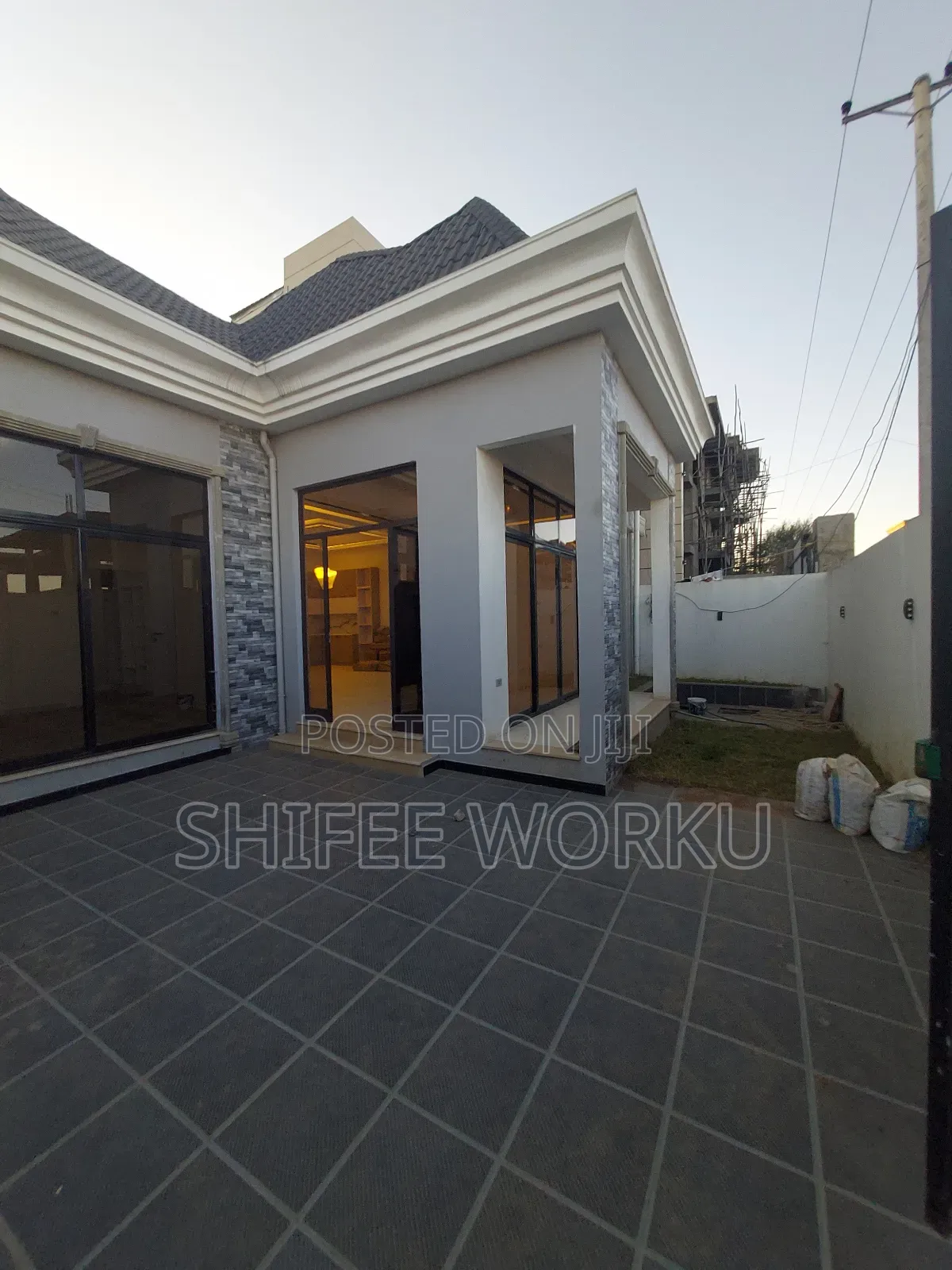 Furnished 6bdrm House in Tafo Around Ccd Real, Yeka for sale