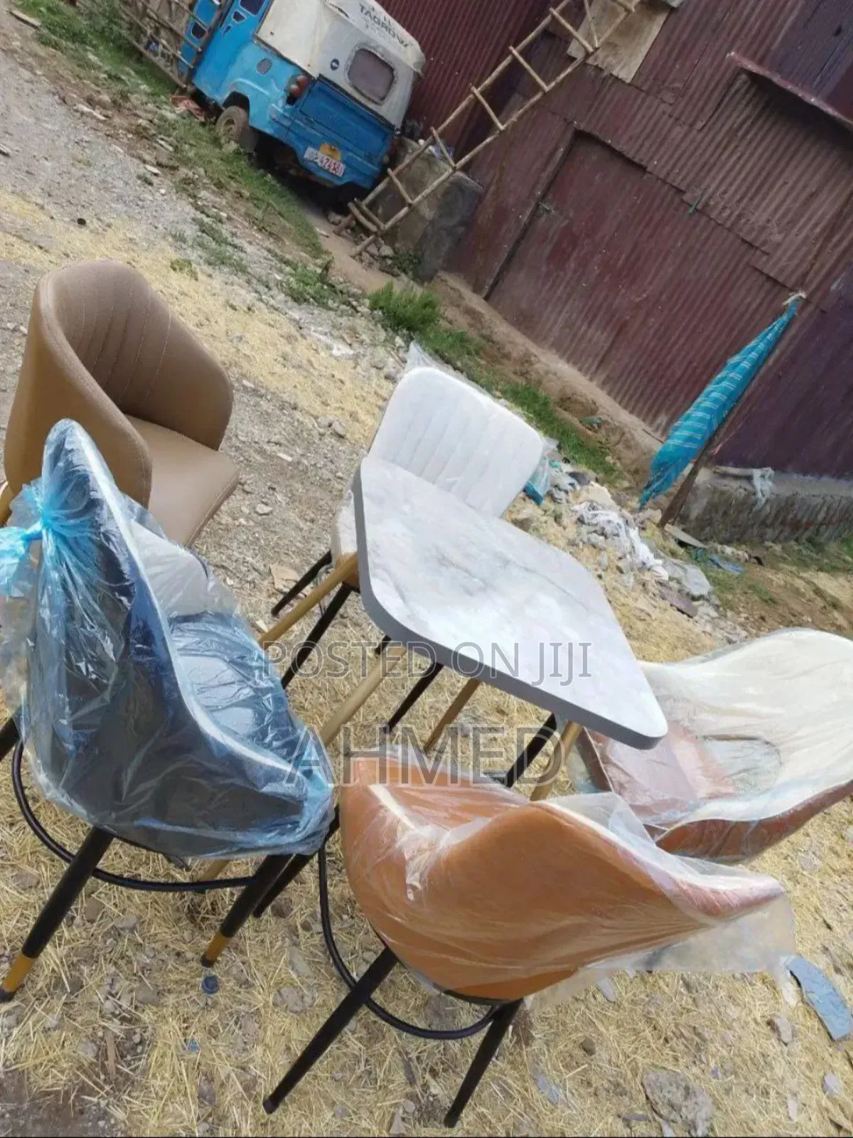 Cafe and Restaurant Chairs and Tables