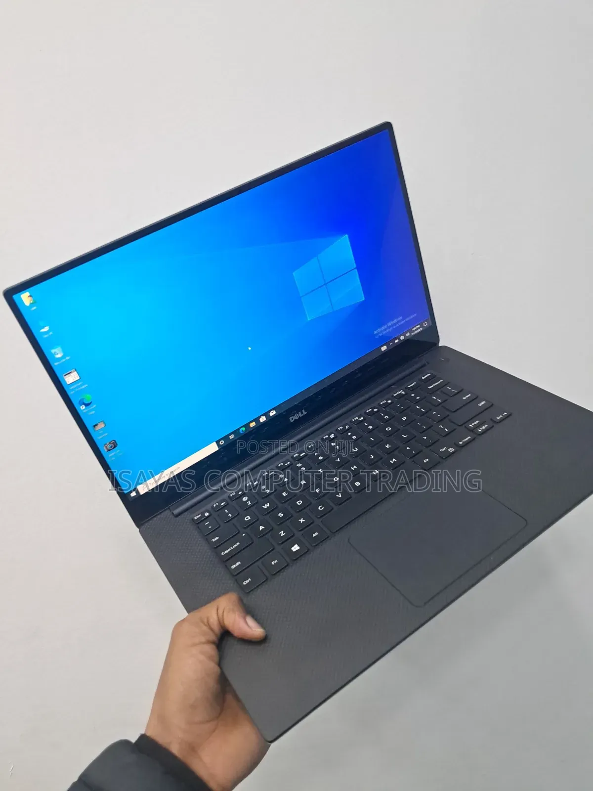 New Laptop Dell Precision 5520 16GB Intel Core I7 SSD 512GB