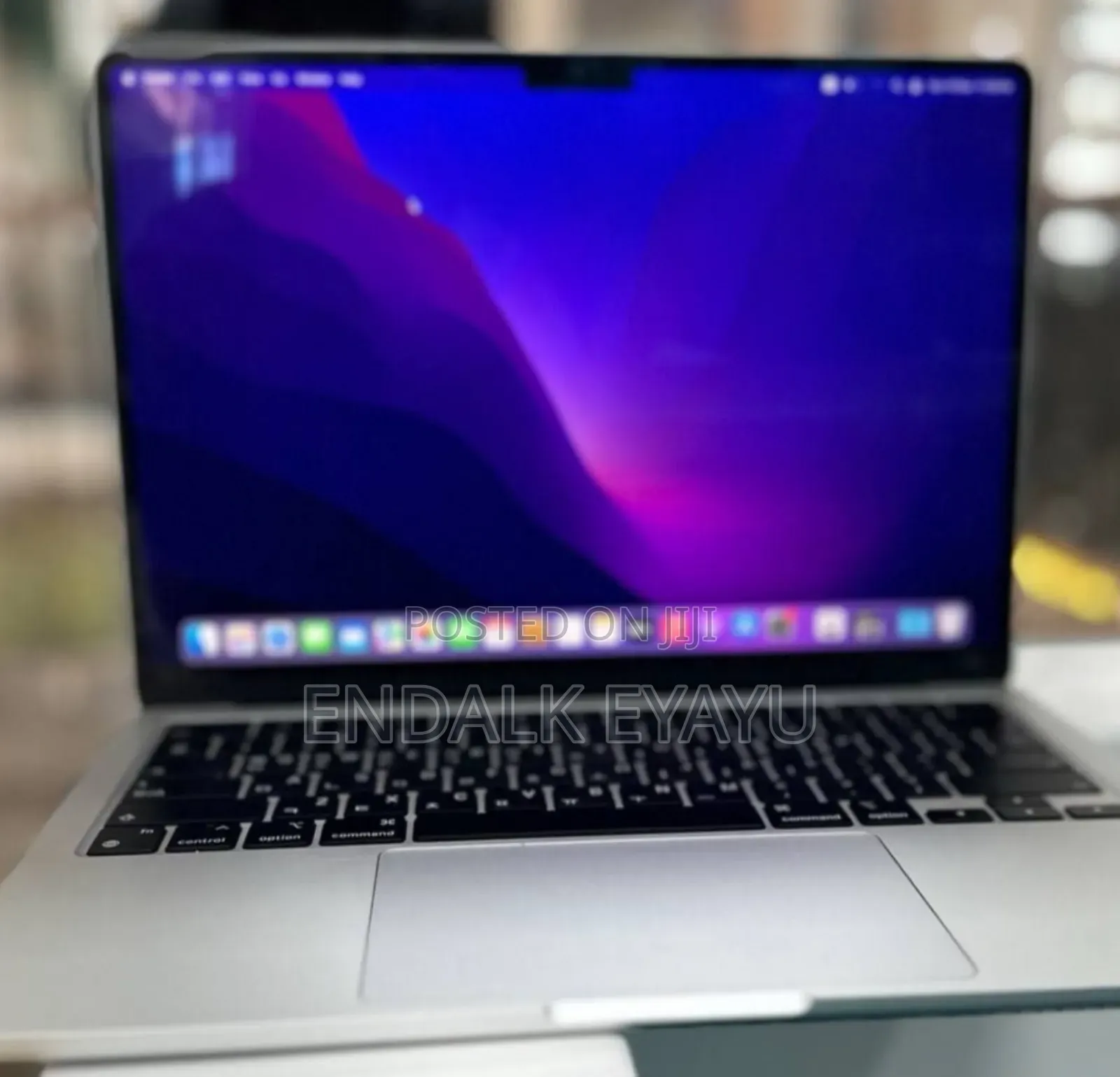 New Laptop Apple MacBook Air 2022 M2 8GB Apple M2 SSD 256GB