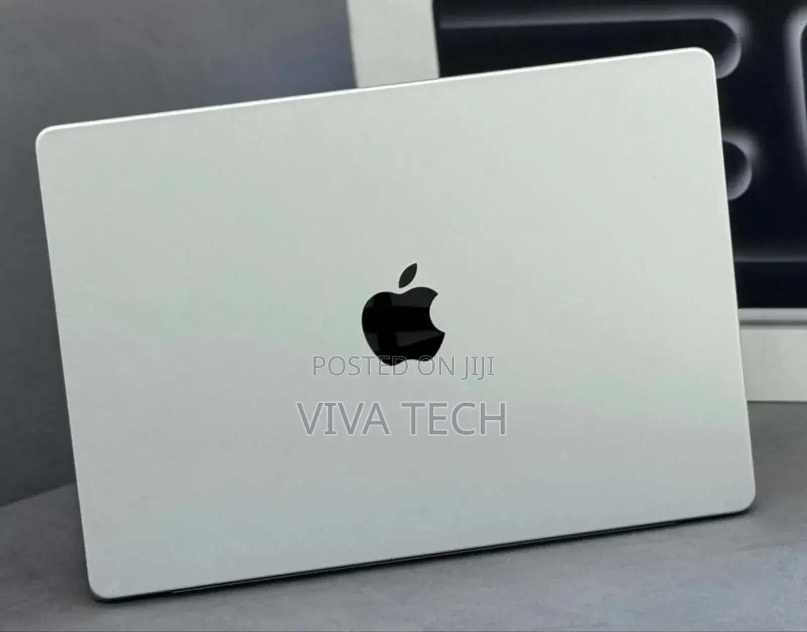 New Apple MacBook Pro 2023 M3 14-Inch 8GB Intel Core I5 SSD 512GB