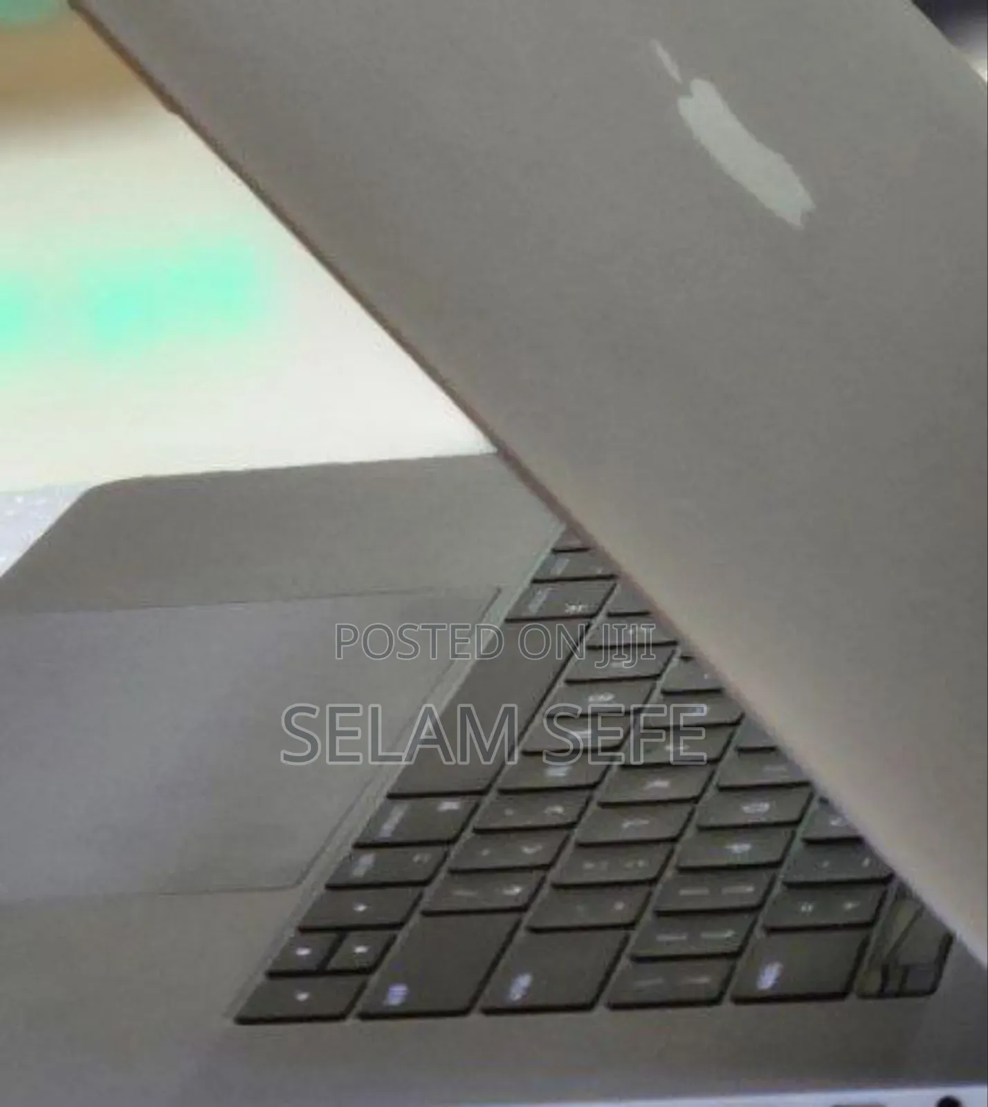 New Laptop Apple MacBook Pro 2017 16GB Intel Core I7 SSD 512GB