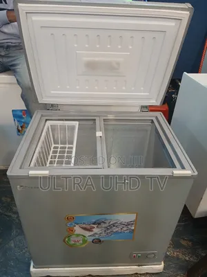 Everest Chest Freezer Model:Ecr 230 Voltage:220v-240v