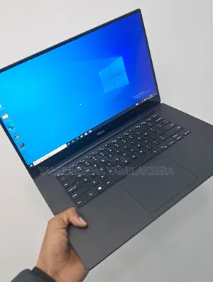 Photo - New Laptop Dell Precision 5520 16GB Intel Core I7 SSD 512GB