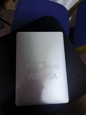 Laptop Apple MacBook 16GB Intel Core I7 SSD 1T