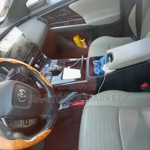 Toyota bZ4X 2023 White