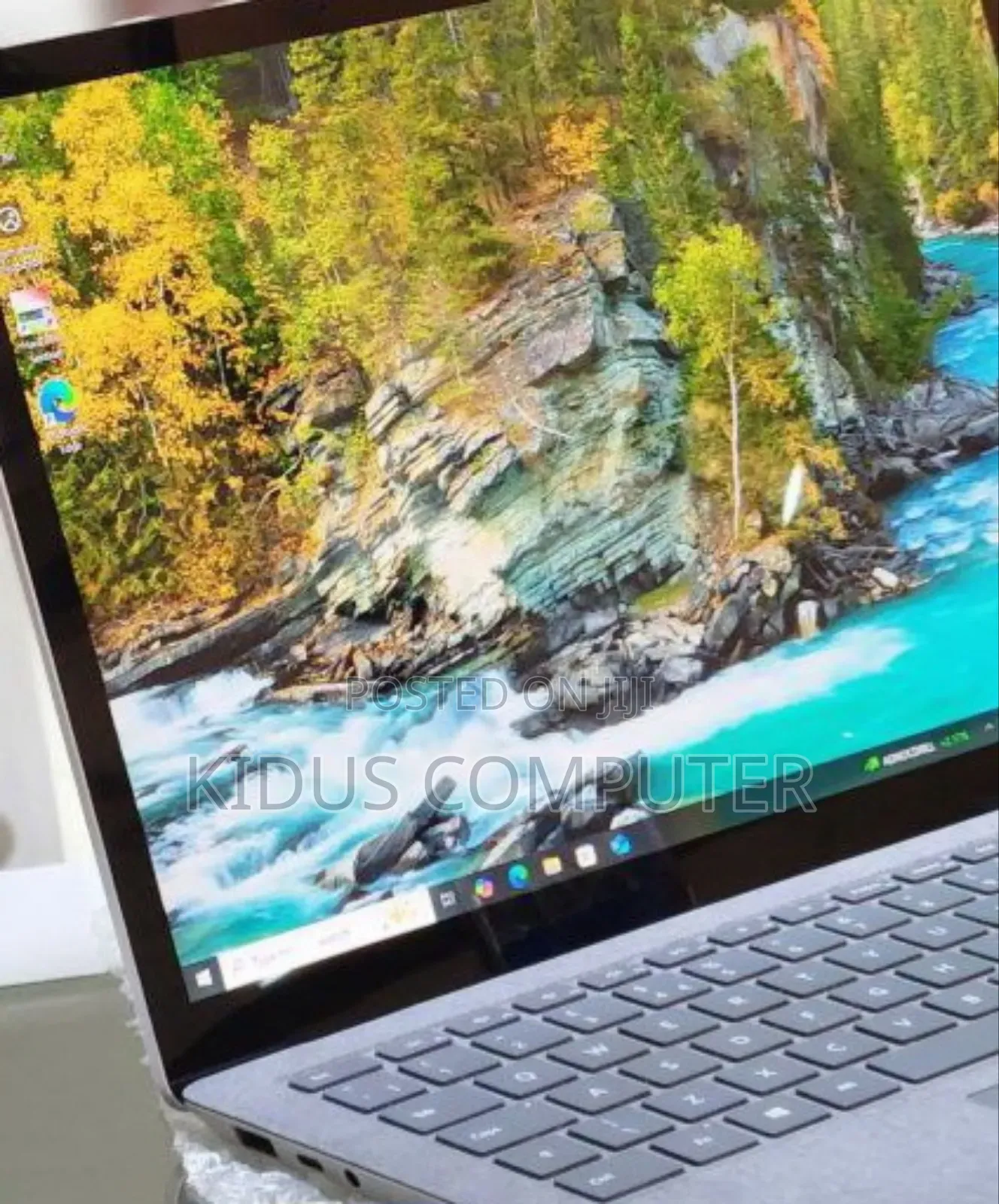 New Laptop Microsoft Surface 16GB Intel Core I7 SSD 512GB
