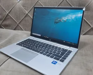 New Laptop HP EliteBook 840 G8 16GB Intel Core I7 SSD 512GB