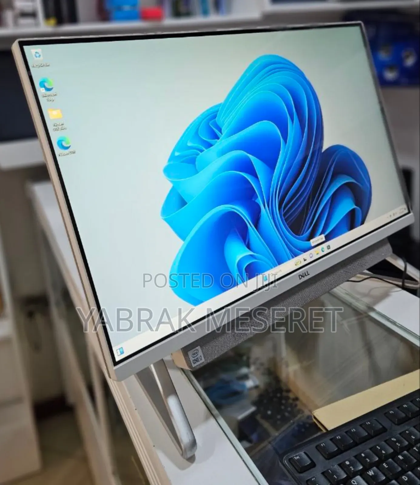 New Dell Inspiron 27 All-in-One 16GB Intel Core I7 SSD 512GB