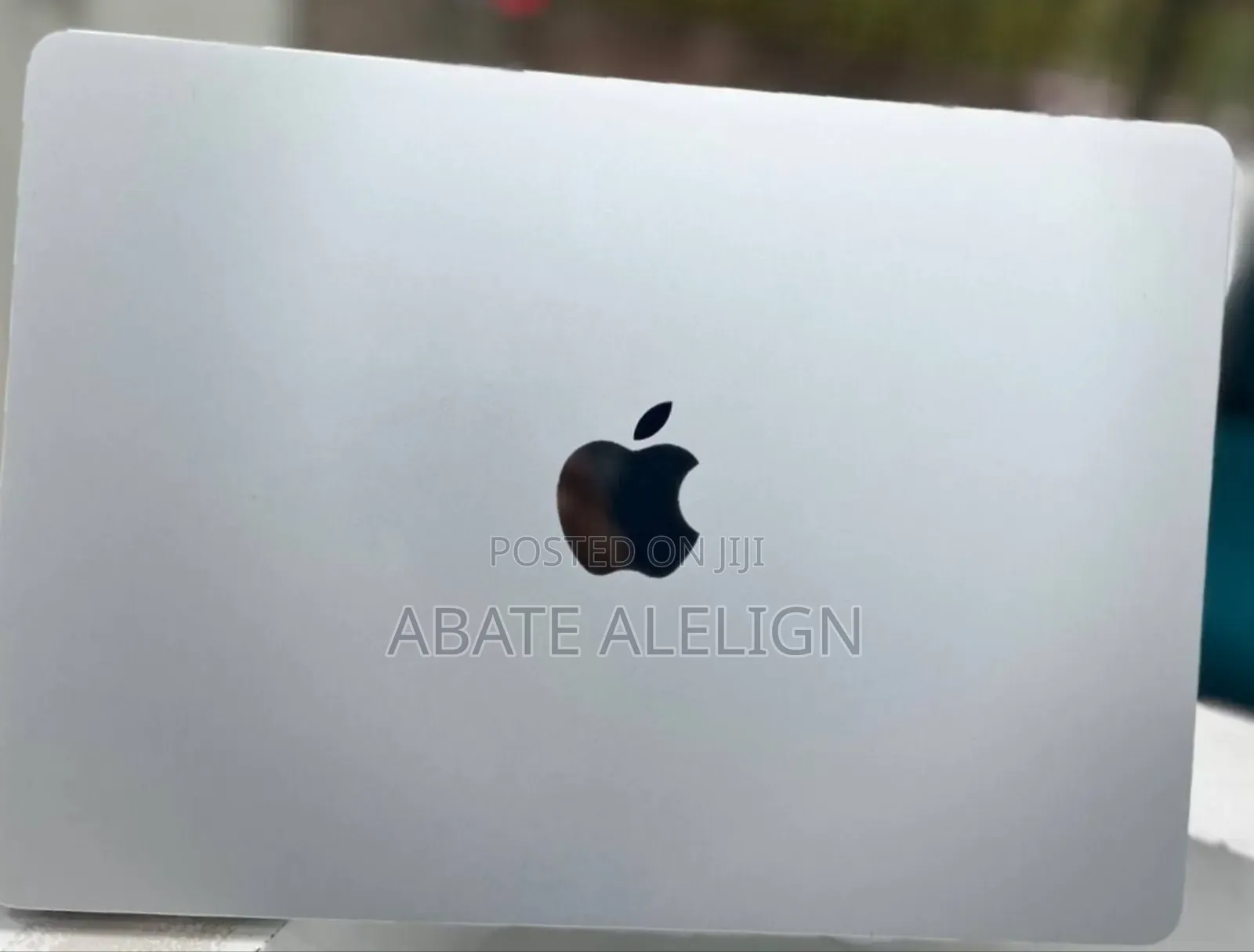 New Laptop Apple MacBook Air 2022 M2 8GB Intel Core I5 SSD 256GB