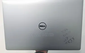 New Laptop Dell Precision 5520 16GB Intel Core I7 SSD 512GB