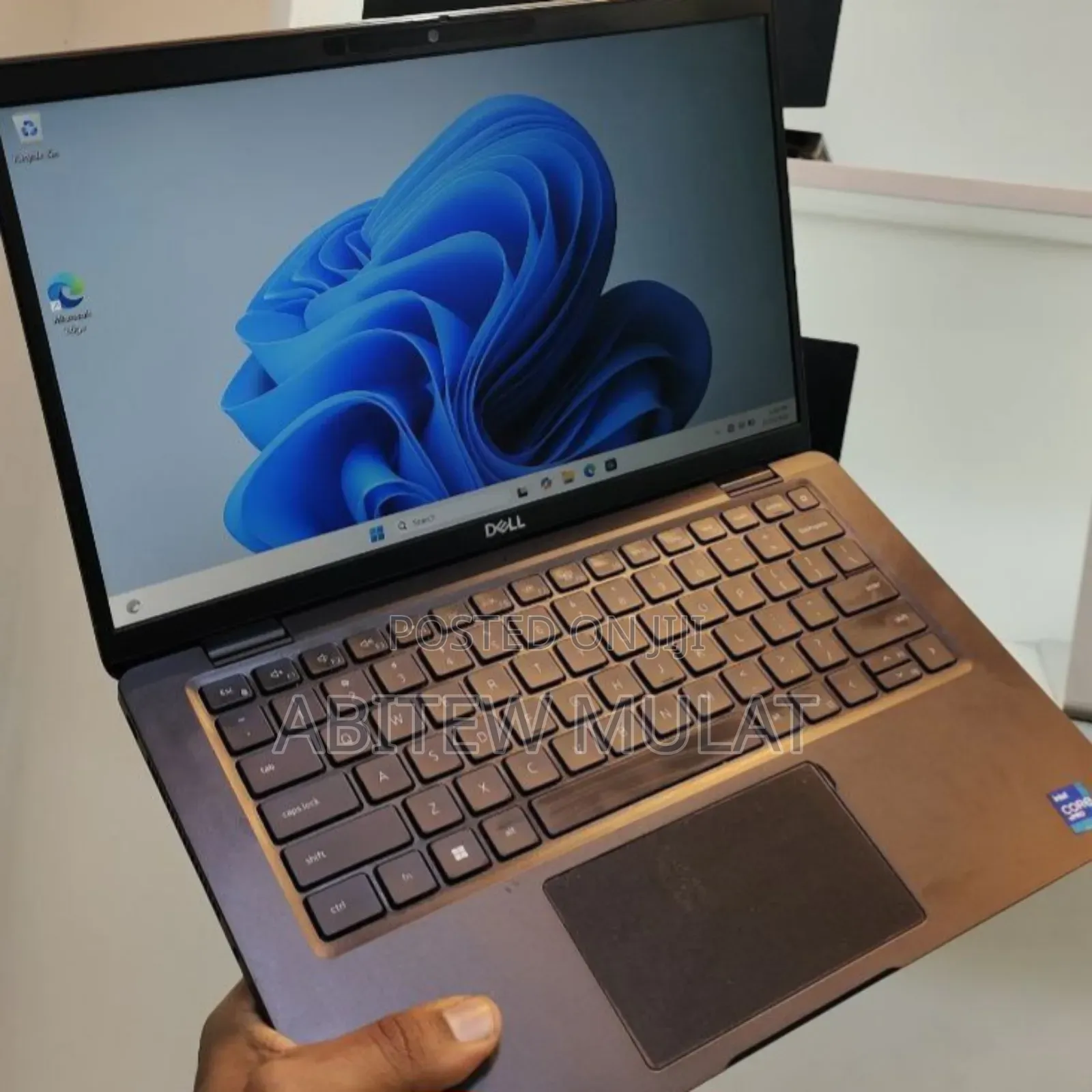 New Laptop Dell Latitude 7420 16GB Intel Core I7 SSD 512GB