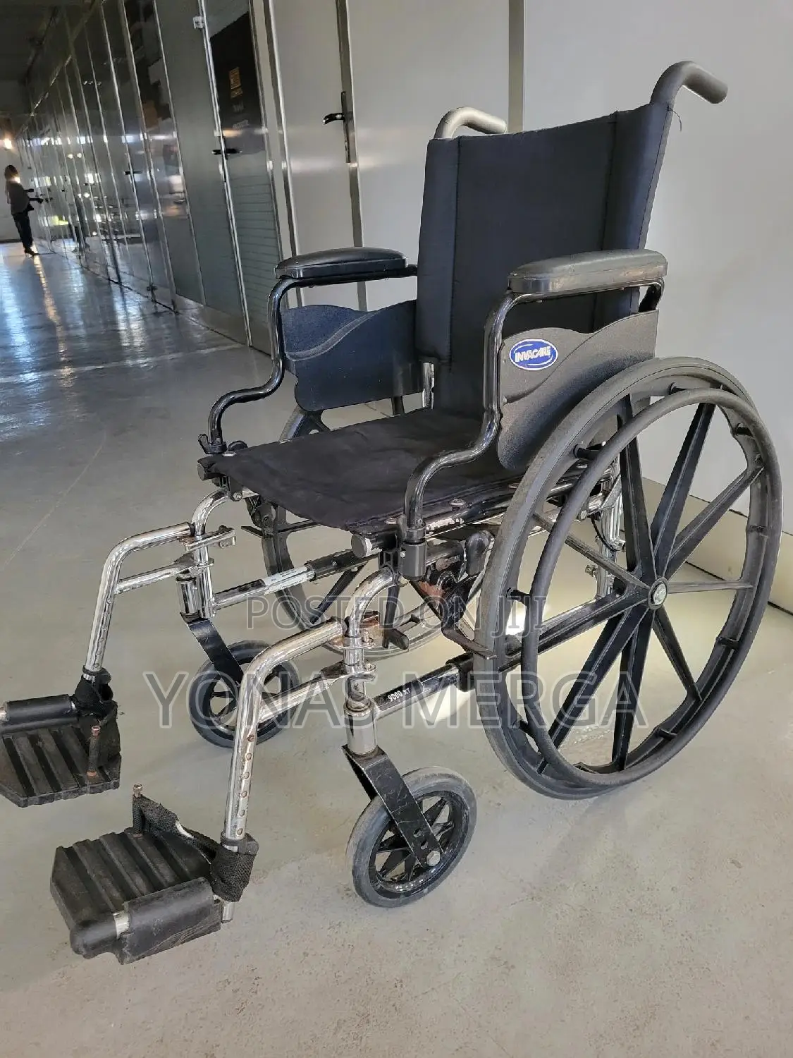 Usa Wheelchair脊侖folds Easily for Transport歐怵wheelchair∆囗wheelchair