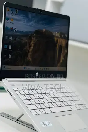 New Laptop HP Stream Notebook 16GB Intel Core I5 SSD 1T