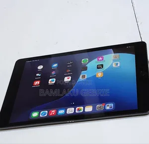 New Apple iPad 10.2 (2020) 64 GB