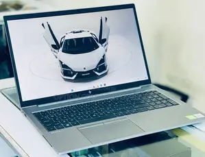 Photo - New Laptop HP ZBook 15 16GB Intel Core I7 SSD 512GB