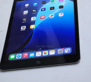 New Apple iPad 10.2 (2021) 64 GB Gray