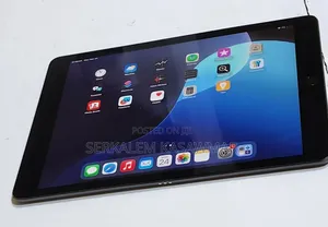 New Apple iPad 10.2 (2021) 64 GB Gray