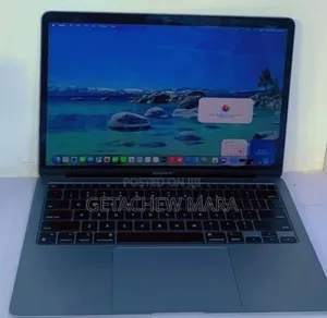 Photo - New Laptop Apple MacBook Air 2020 M1 8GB Intel Core I7 SSD 256GB