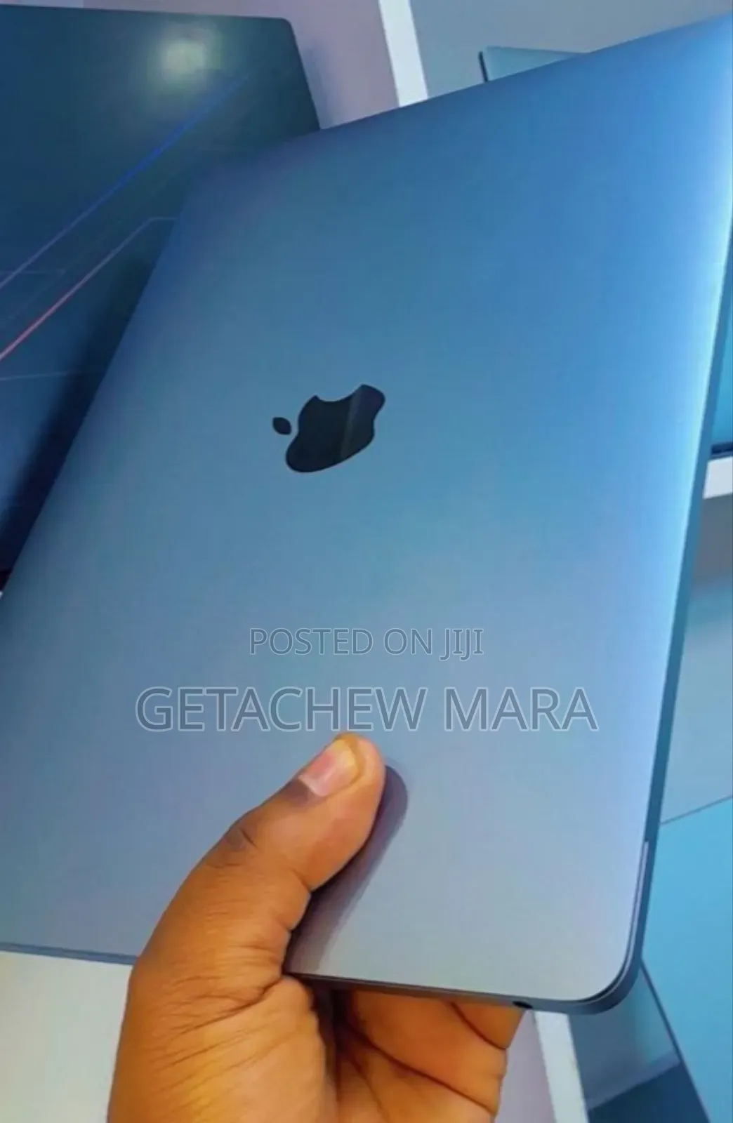 New Laptop Apple MacBook Air 2020 M1 8GB Intel Core I7 SSD 256GB