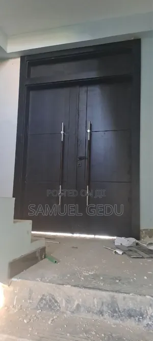 Photo - እርጥበትን የሚቋቋም