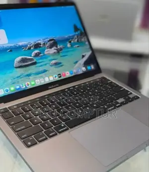 New Laptop Apple MacBook Pro M1 8GB Apple M1 Pro SSD 512GB