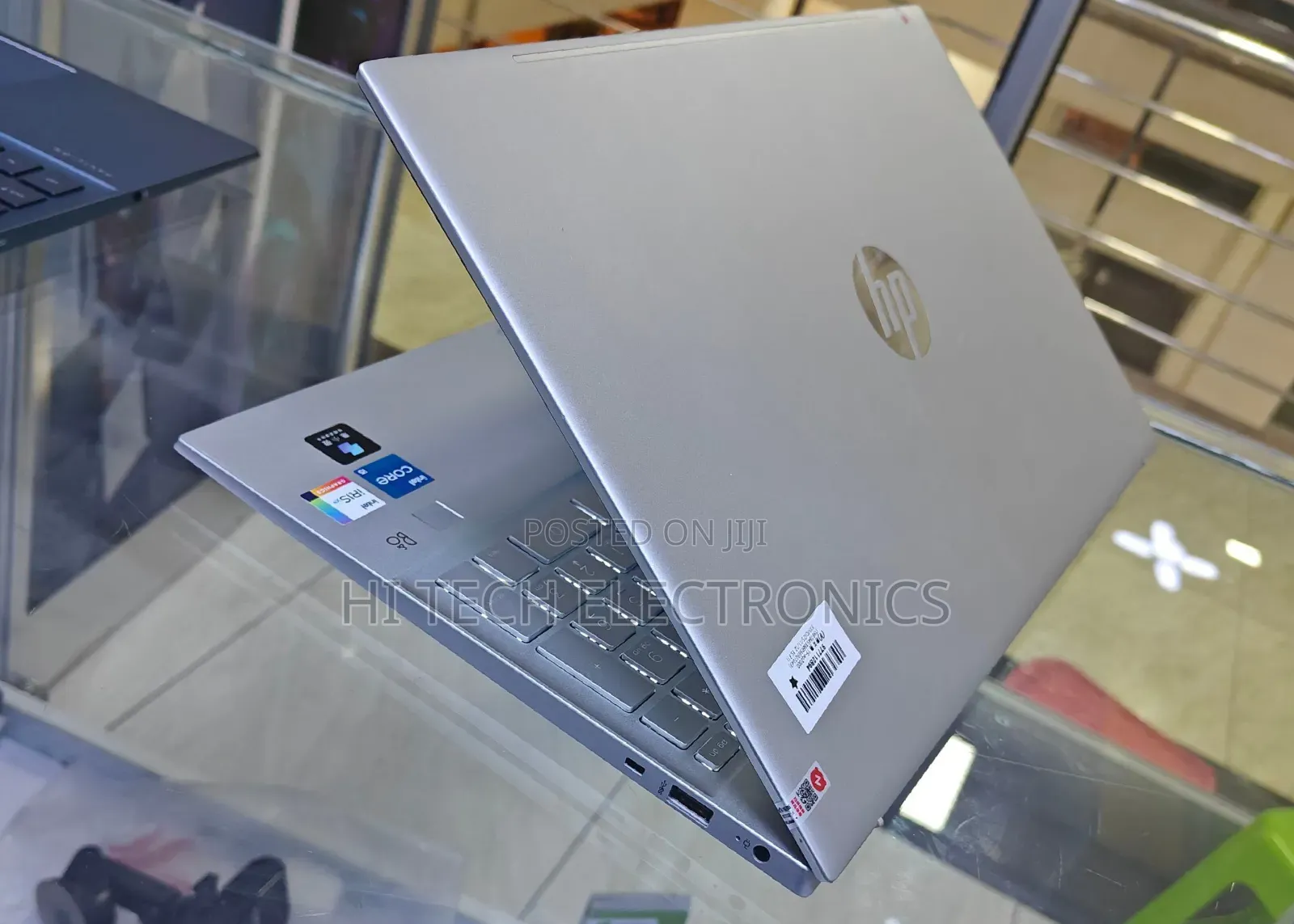 New Laptop HP Envy X360 15z 16GB Intel Core I7 SSD 512GB