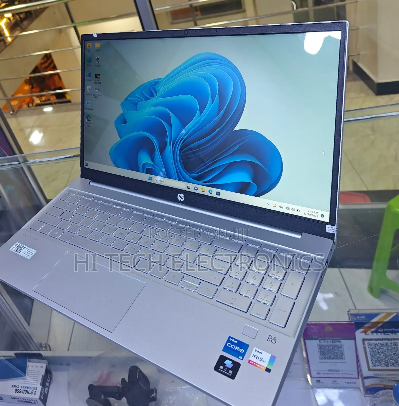 New Laptop HP Envy X360 15z 16GB Intel Core I7 SSD 512GB